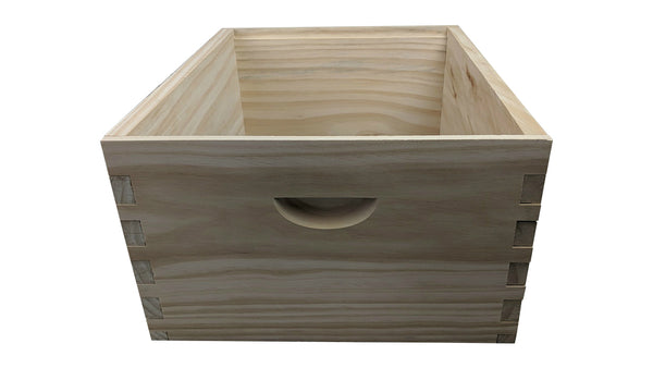 10 Frame Full Depth Beehive Super/Box Kit Including Frames and Foundation
