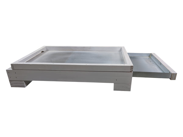 8 Frame Beehive Base - Mesh Vented Bottom Board With Drawer Trap